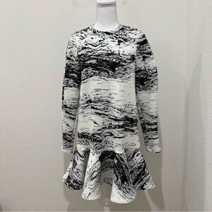Cameo C/MEO The Label Scuba Marble Print Peplum Long Sleeve Dress XS NWT